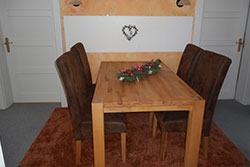 Wohnzimmer Blauer Engel